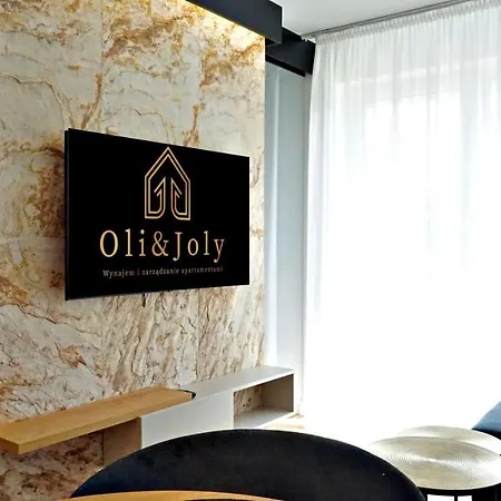 Port Restauracja Silownia Dwa Baseny Oli&joly *